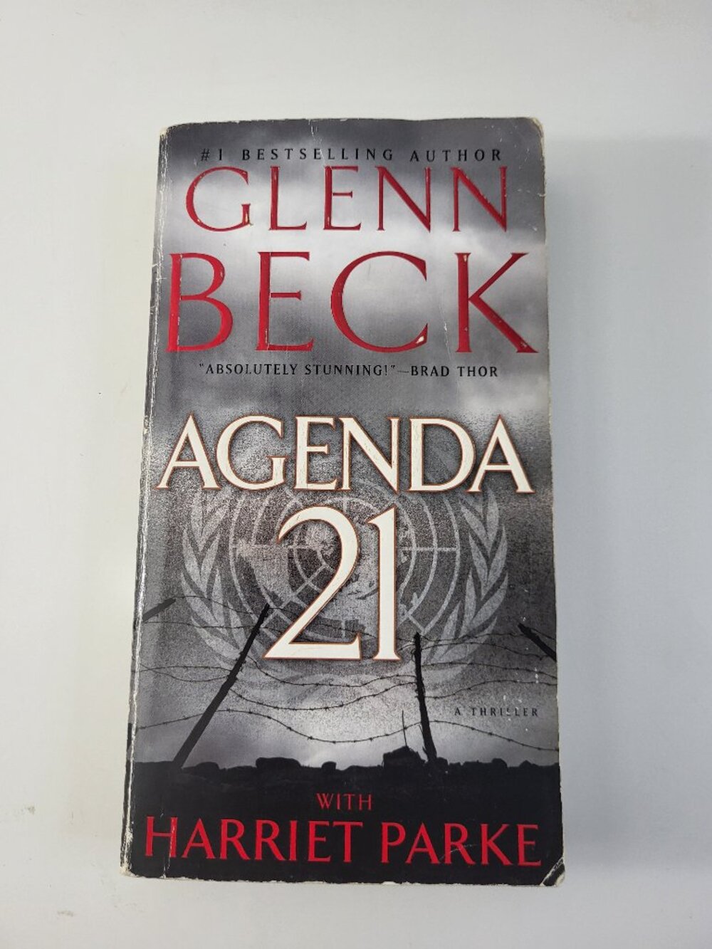 Agenda 21 by Glenn Beck & Harriet Parke Paperback Political Thriller Novel